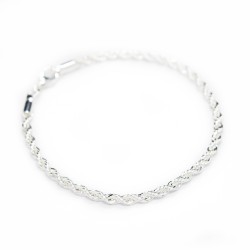 Men’s or women’s silver twisted chain bracelet