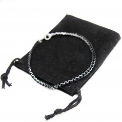Men’s or women’s chain bracelet with black square links