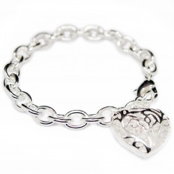Bracelet argent pour femme avec un pendentif représentant gros cœur