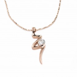 Women’s pink gold chain with pendant 